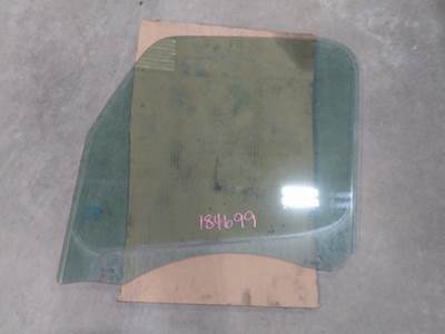 Freightliner Cascadia 126 Left Front Door Glass