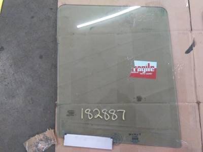 International 4300 Right Front Door Glass