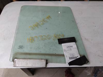 International 7400 Right Front Door Glass