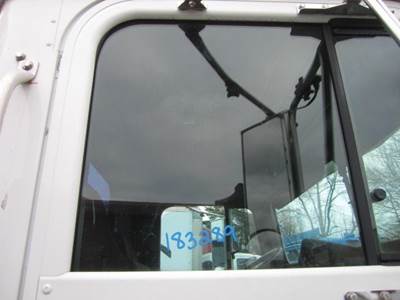 International 9400 Right Front Door Glass