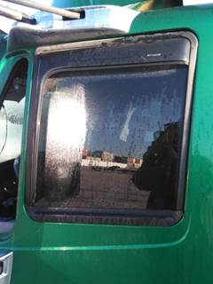 International ProStar Left Front Door Glass for a International PROSTAR 122
