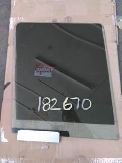 International ProStar Right Front Door Glass for a International PROSTAR 122