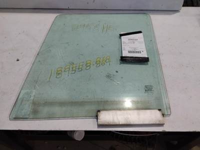 International ProStar Left Front Door Glass for a International PROSTAR 113