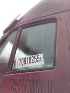 Kenworth T2000 Left Front Door Glass