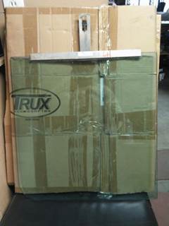 Peterbilt 379 Left Front Door Glass