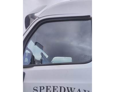 Peterbilt 579 Left Front Door Glass