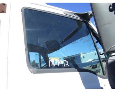 Sterling A9500 Right Front Door Glass