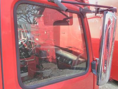 Volvo VNL Right Front Door Glass