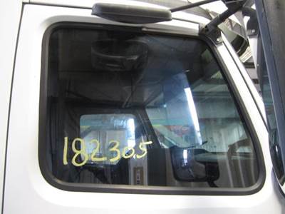 Volvo VNL Right Front Door Glass