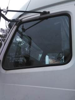 Volvo VNL Left Front Door Glass