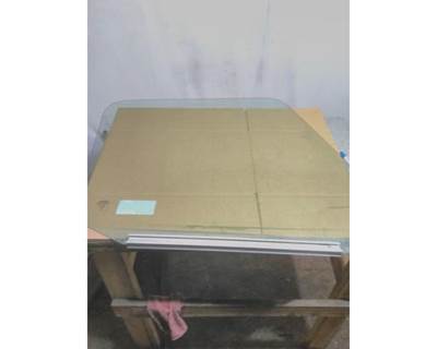 Volvo VNL Left Front Door Glass