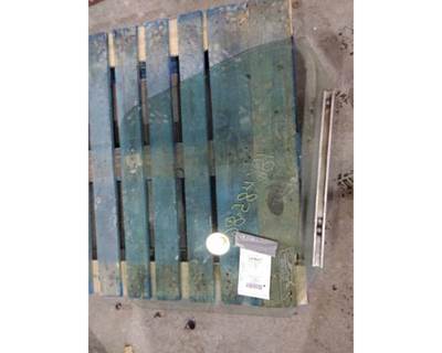 Volvo VNL Left Front Door Glass