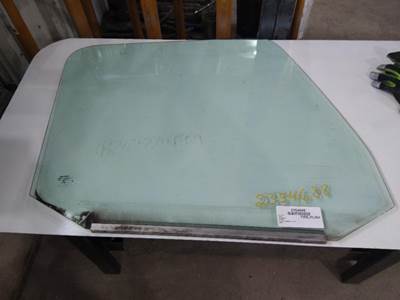 Volvo VNM Right Front Door Glass