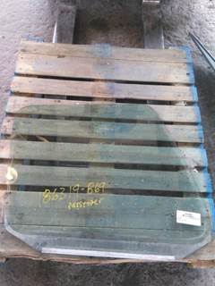 Volvo VNM Right Front Door Glass