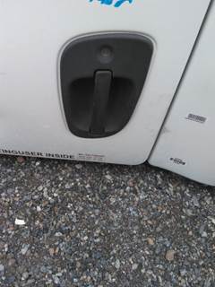 Freightliner Cascadia 125 Left Door Handle
