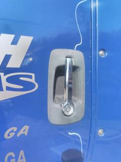 International ProStar Left Door Handle for a International PROSTAR 122