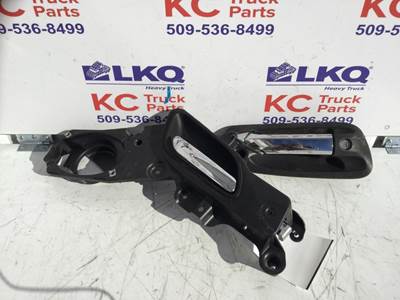 Peterbilt 579 Right Door Handle