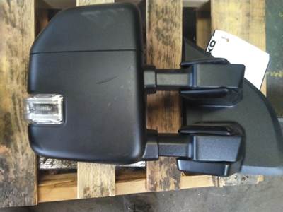 Ford F-550 Right Door Mirror for a Ford F550SD (SUPER DUTY)