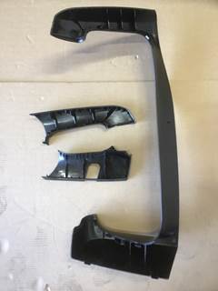 Volvo VNL Right Door Mirror