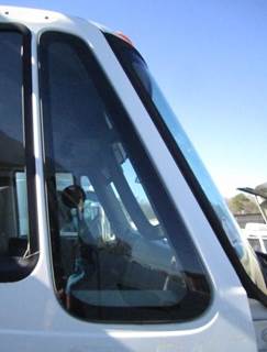 International 4400 Right Door Vent Glass