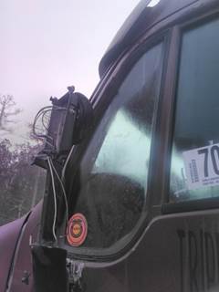 Kenworth T2000 Left Door Vent Glass