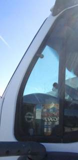 Sterling A9500 Left Door Vent Glass