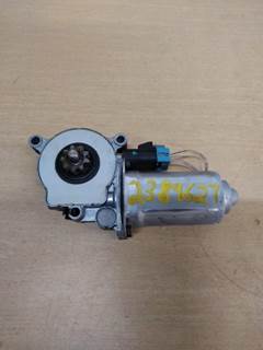 Freightliner Cascadia Right Door Window Regulator