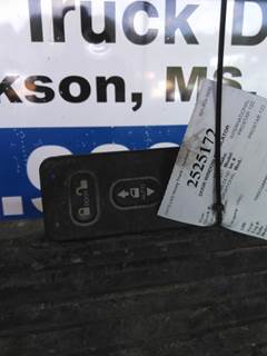 International ProStar Left Door Window Regulator for a International PROSTAR 122