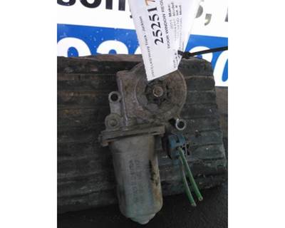 International ProStar Right Door Window Regulator for a International PROSTAR 122