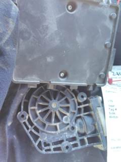 Kenworth T800B Right Door Window Regulator