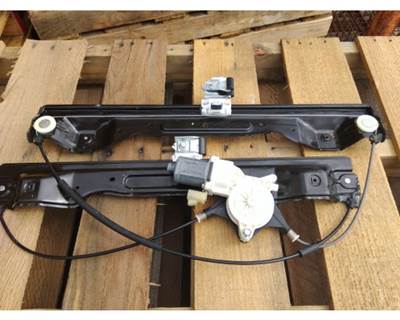 Kenworth W990 Right Door Window Regulator