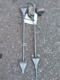 Peterbilt 384 Door Window Regulator