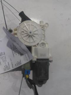 Peterbilt 579 Left Door Window Regulator