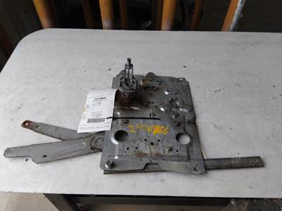 Volvo VNL Left Door Window Regulator