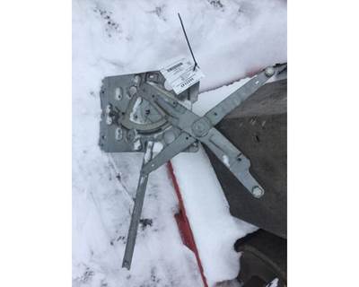 Volvo VNL Right Door Window Regulator