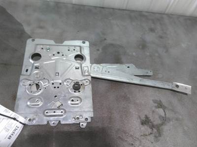 Volvo VNM Left Door Window Regulator