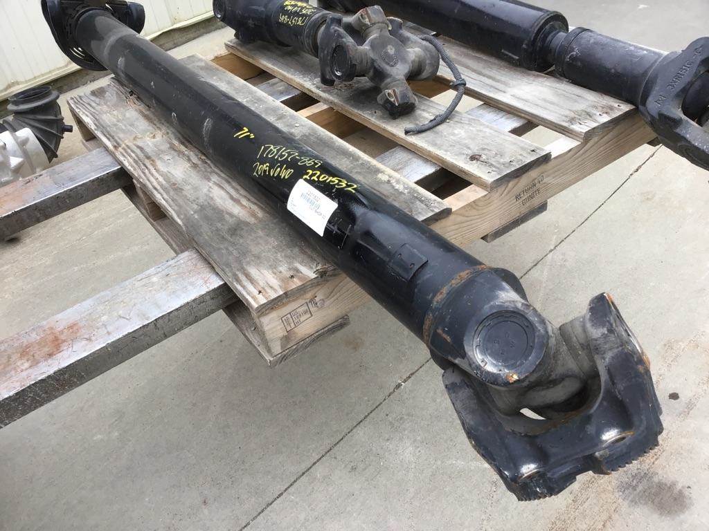 2019 Volvo Drive Shaft for a Volvo VNL For Sale Wykoff, MN 2201532