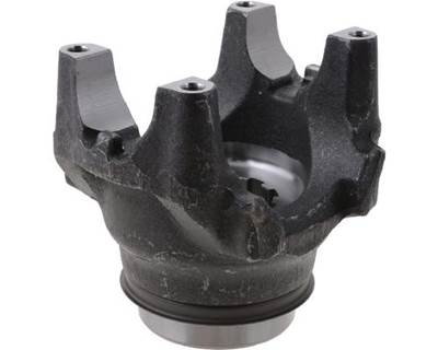 Spicer SPL250 End Yoke Assembly