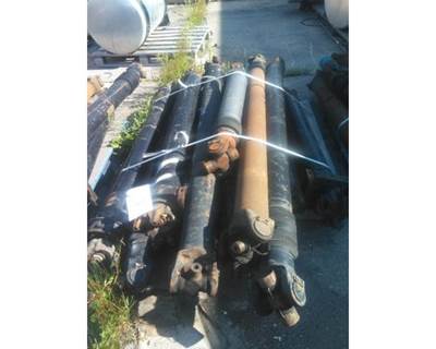 PALLET OF 14 MISC DRIVE SHAFTS 