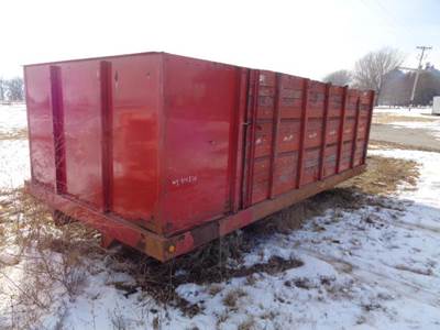 International 4900 Dump Body