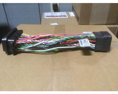 Caterpillar 40 to 70 Pin Adapter Harness, Part # 133-8109 for 3406E/C10/C12