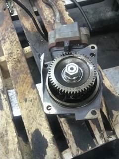 Detroit CASCADIA 125 Air Compressor