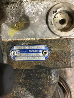 Wabco 8600 Air Compressor