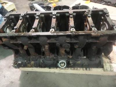 Caterpillar 3176B Engine Block / Cylinder Block for a CAT 3176B