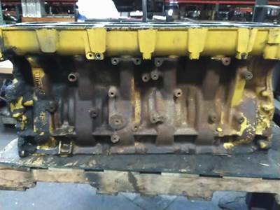 Caterpillar 3176B Engine Block / Cylinder Block for a CAT 3176B