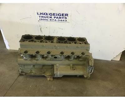 Mack DM Engine Block / Cylinder Block
