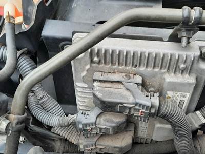 Isuzu 4HK1TC Engine Control Module (ECM)