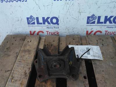 Cummins ISB Left Engine Mount for a Cummins ISB-CR-6.7