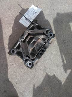 Detroit DD15 Engine Mount