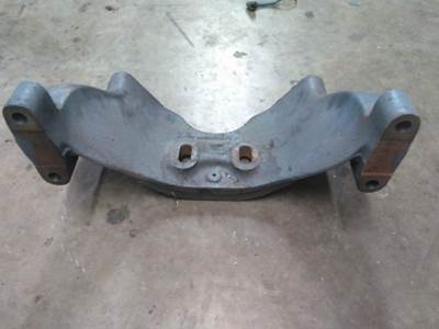 Detroit DD15 Engine Mount